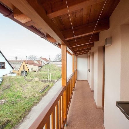 Sklipek Vinarstvi Paul Hotel Velké Bílovice Eksteriør billede